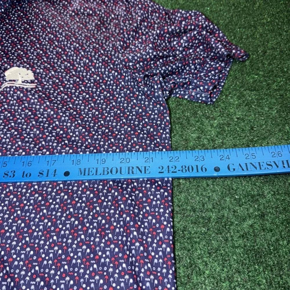 Donald Ross Sport Golf Polo Men's Size Medium Palm Tree All Over Print Purple